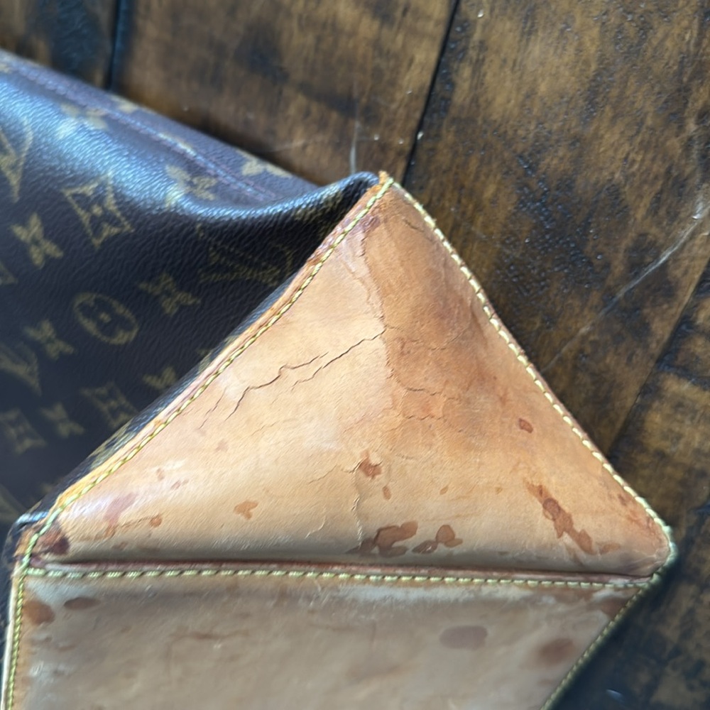 Louis Vuitton Brown Monogram Shoulder Bag - Picture 6 of 10